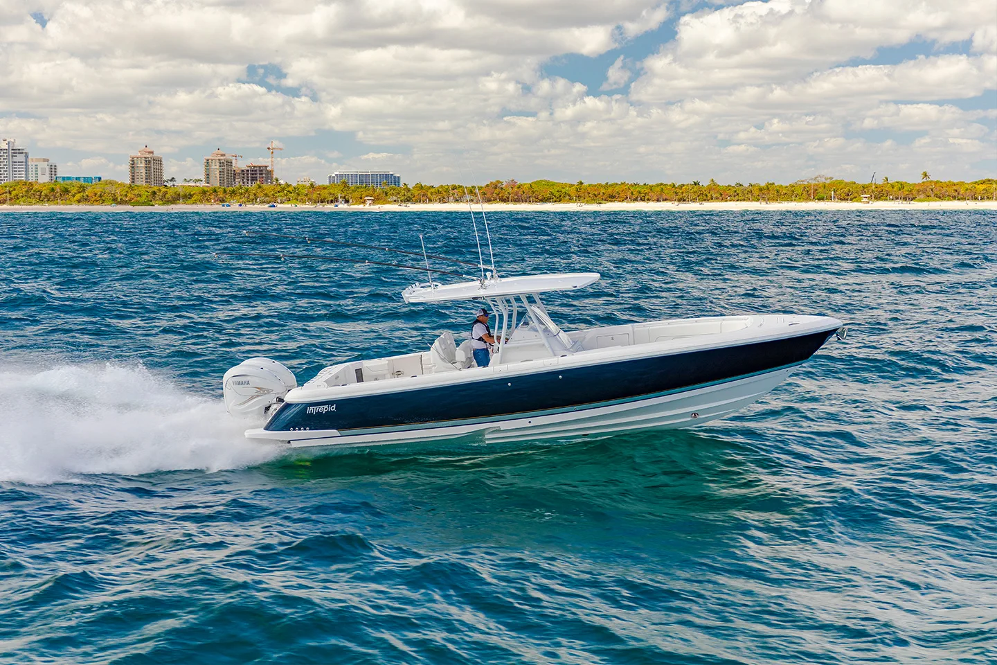 INTREPID 345 NOMAD FE