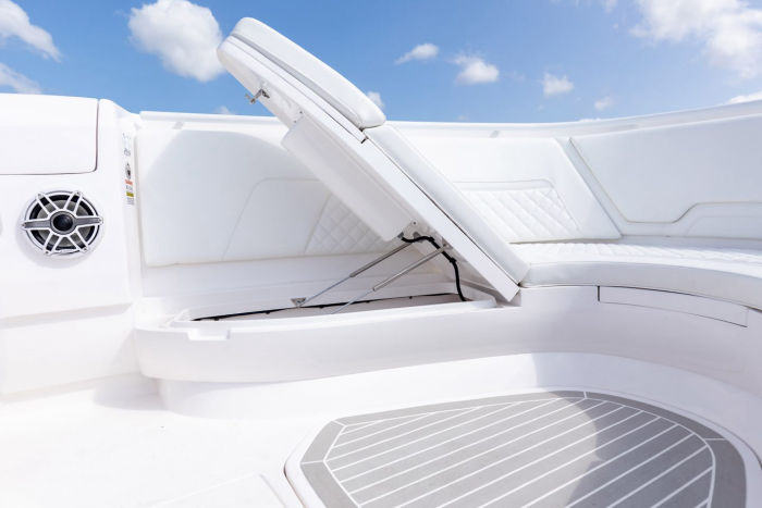 INTREPID 407 NOMAD SE